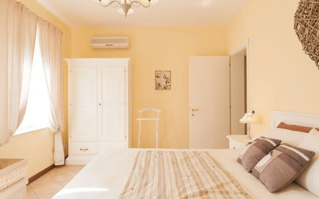 Nina Guest House