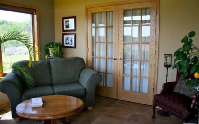 Springdale Inn