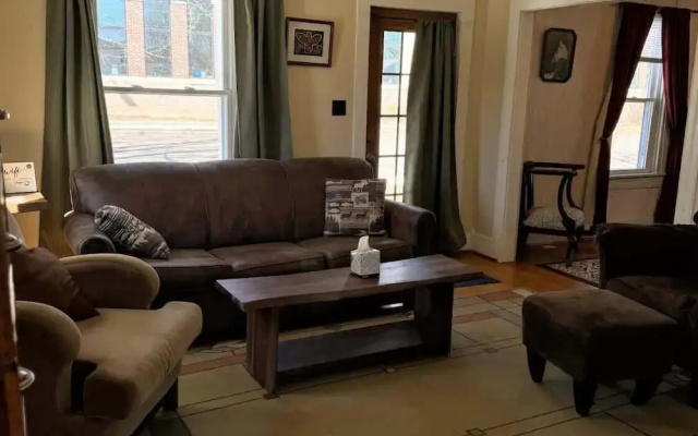 Margeson House -pet Friendly Home