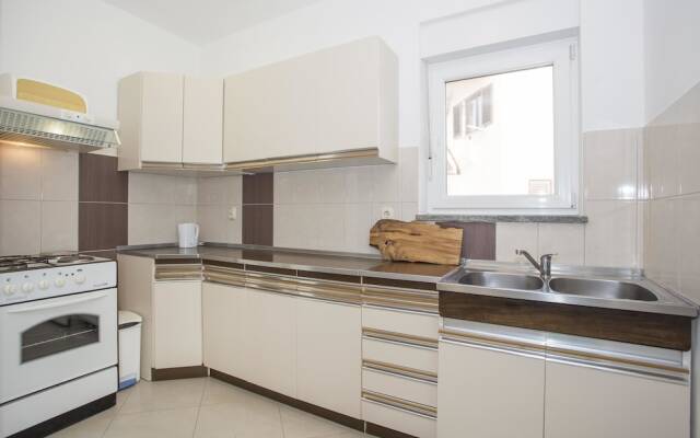 Holiday House Leonida