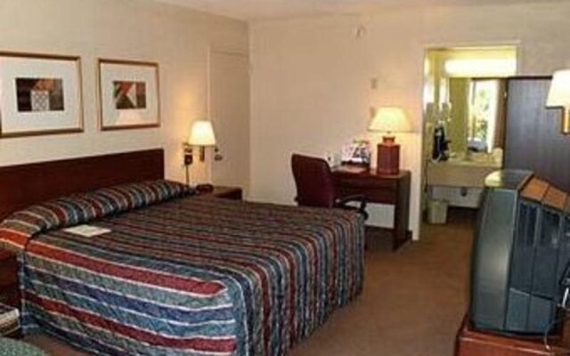 Avant on Market Street