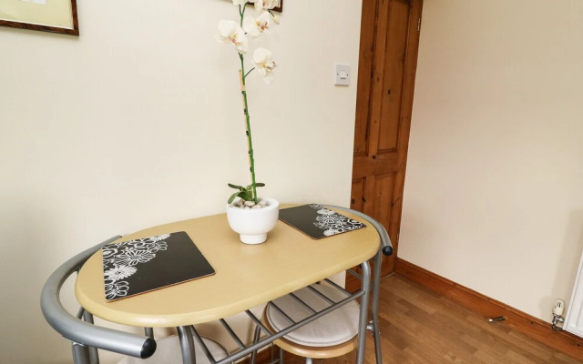 Blaenywawr Annexe