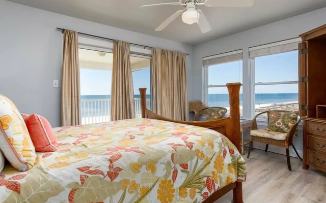 Mar Vista by Meyer Vacation Rentals