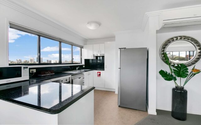 Kangaroo Point Central