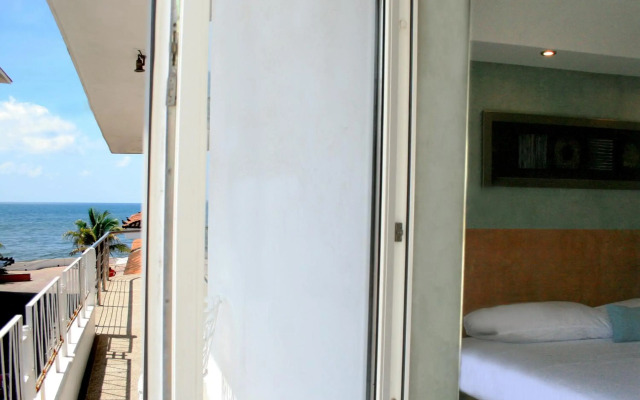 Hotel Rio Malecon