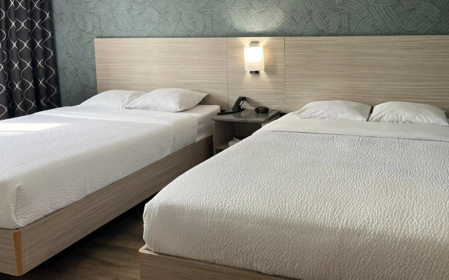 Motel 6 Niagara Falls, ON – Near the Falls