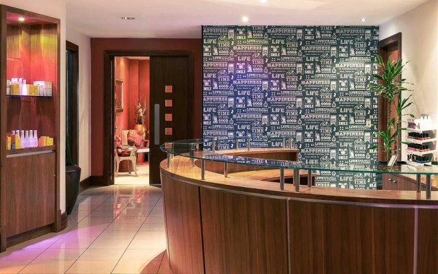 Mercure Cardiff Holland House Hotel & Spa