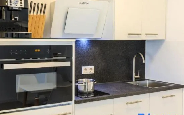 Modern Apartment in city center