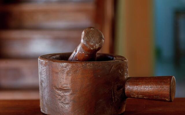 Luxury Holiday Home in Prats-du-périgord With Swimming Pool