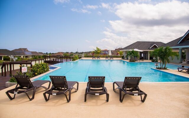 Sunshine Paradise Villa
