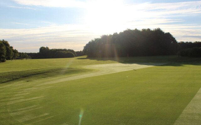 Mercure Newcastle George Washington Hotel Golf And Spa