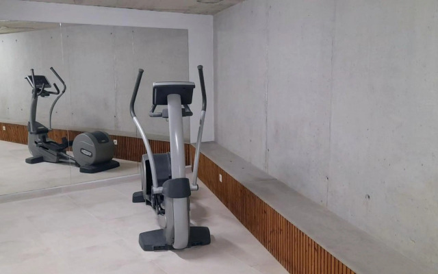 White Design Apartment