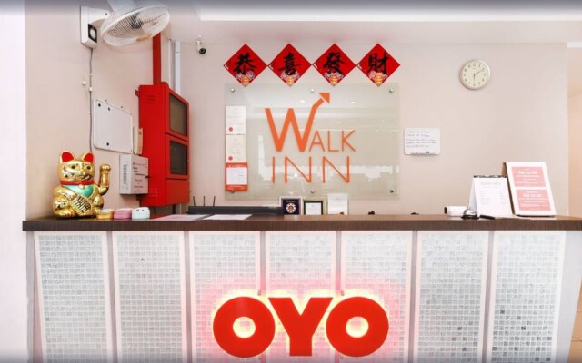 OYO 582 Hotel Walk Inn