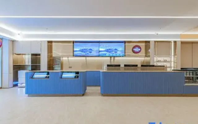 HanTing Hotel (Kunming Railway Station Guomao Center)