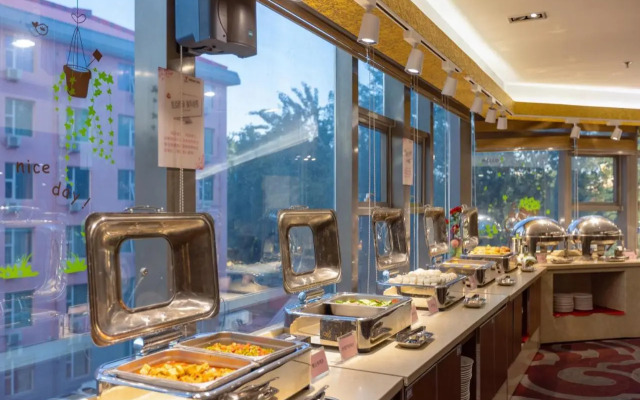 Beijing Jintai Oasis Hotel