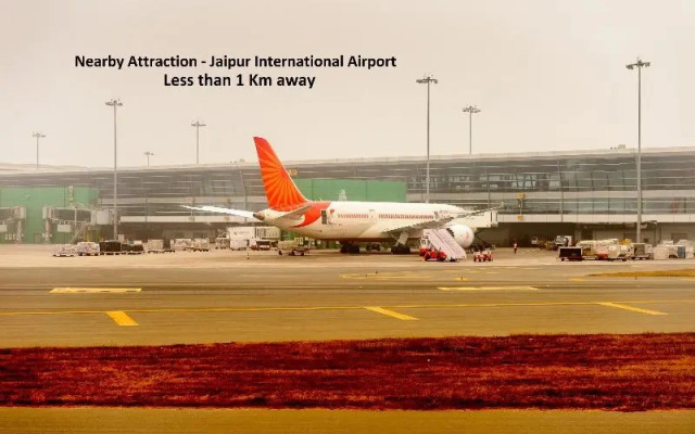 OYO 79651 TownHouse OTH Buddhi