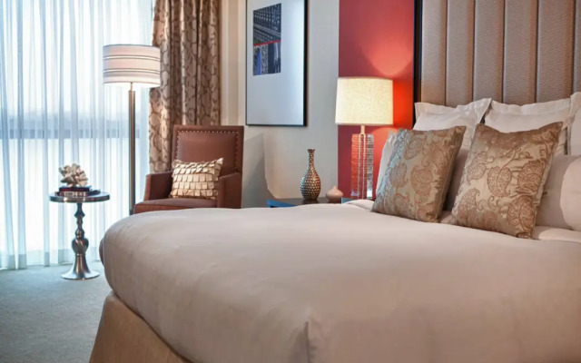 Renaissance Newark Airport Hotel