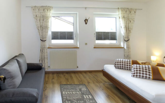 Hannah Lena Rofansiedlung