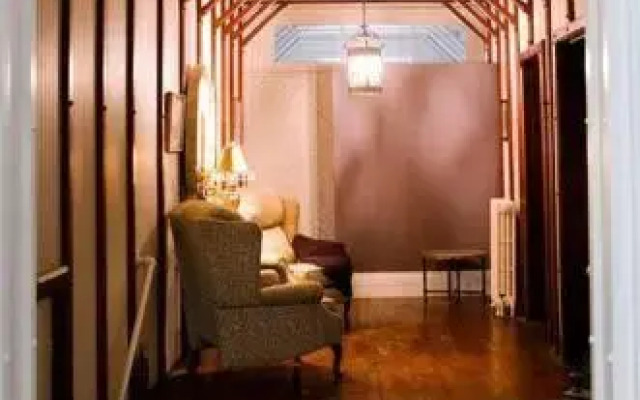 The Lakehurst Estate