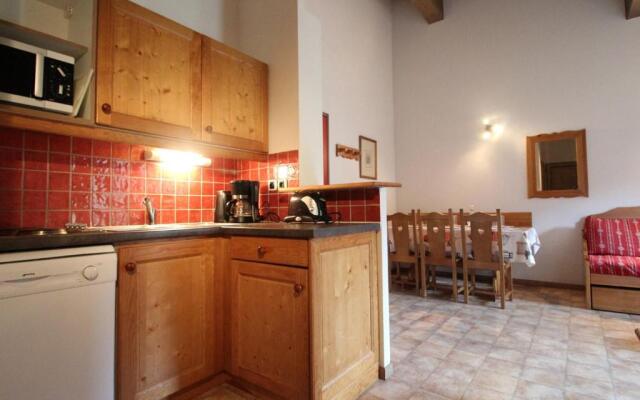 Appartement Lanslevillard, 3 pièces, 6 personnes - FR-1-508-111