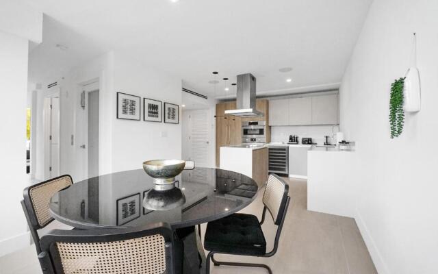 Up East Townhomes by Nomada Residences
