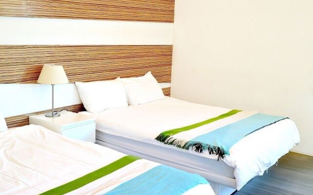 SUN-LIGHT-B&B