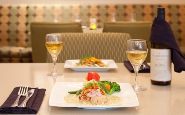 Holiday Inn Vancouver Centre by IHG