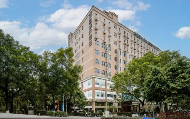 Rezen Select Hotel ( Olympic Sports Center Financial City)