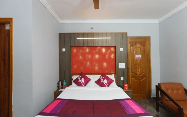 Holidays Dollars Grand by OYO Rooms