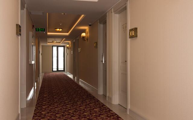 Istanbul Town Hotel
