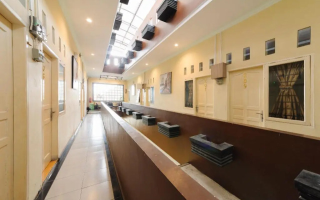 RedDoorz Plus near Universitas Sumatera Utara