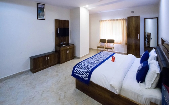 Bhadras Grand by OYO Rooms