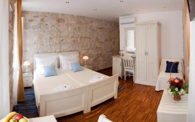 Luxury Rooms Lucija and Luka
