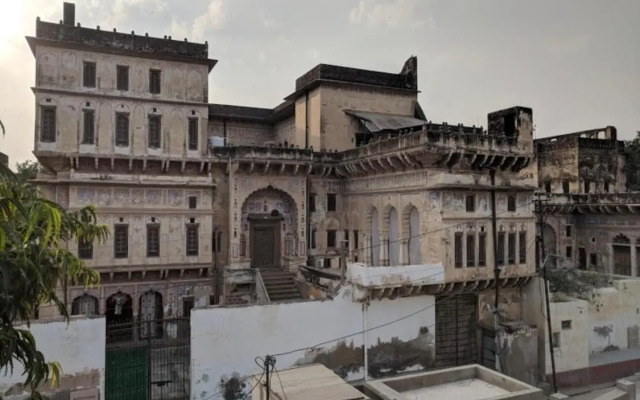 Shruti's Vedaaranya Haveli at Ramgarh Shekhawati