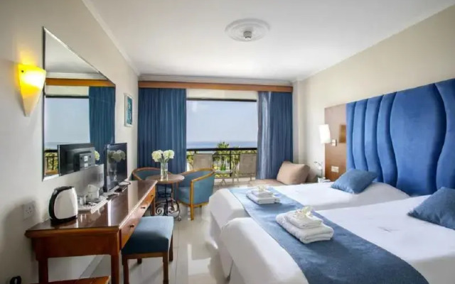 Anastasia Hotel Apartments