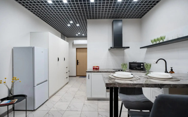 Sky Skolkovo 390 Apartment on 47A Ovrazhnaya Street