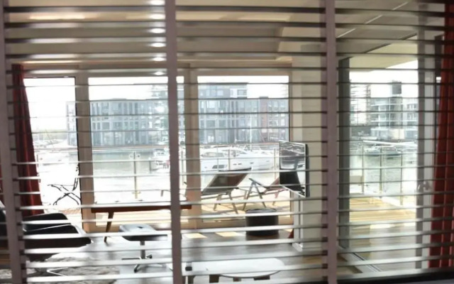 Port Marina 419 - klein