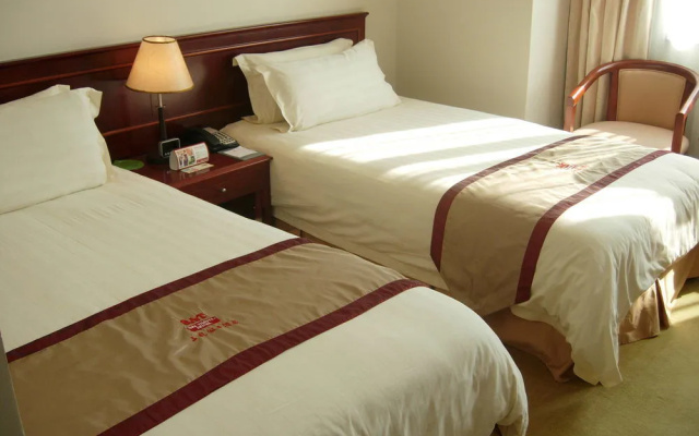 Shanghai Airlines Travel Hotel