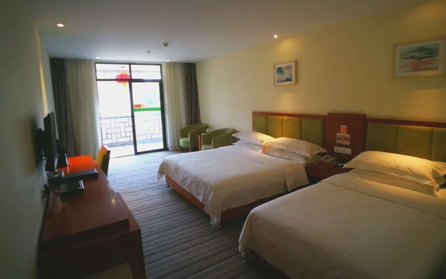 Yangshuo Leisure Tea Resort