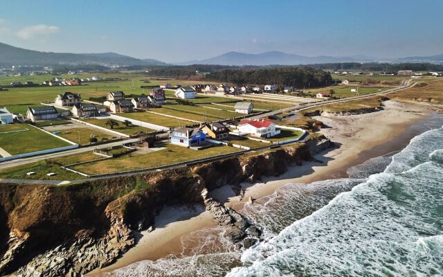 Chalet Playa De Coto Beach