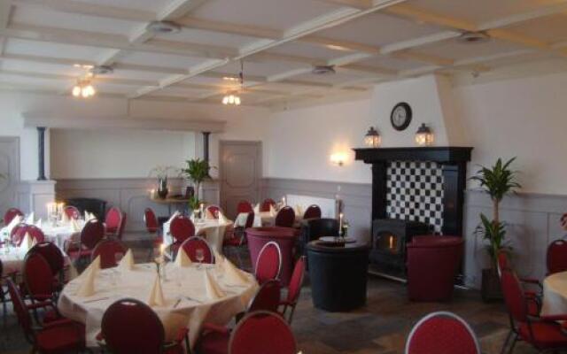 Hotel t Gemeentehuis