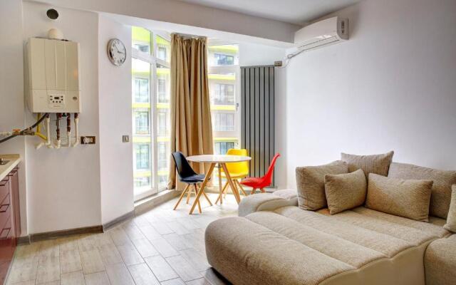 Apartament Hampton 1 by Alezzi