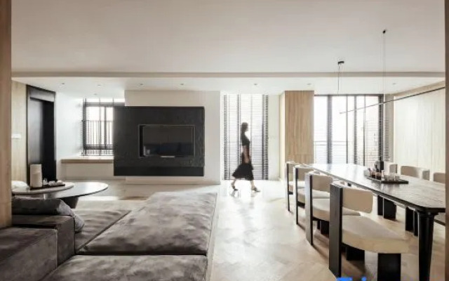 INisle|Skyview Hotel&Bar