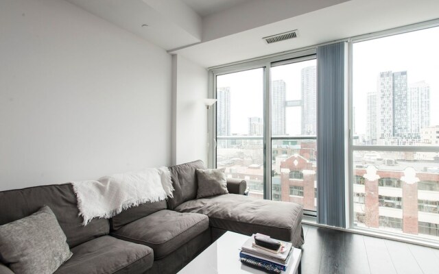 Beautiful King West Apartment