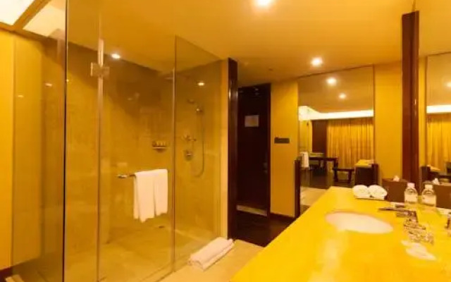 Riz-Carlsen Hotel Dandong