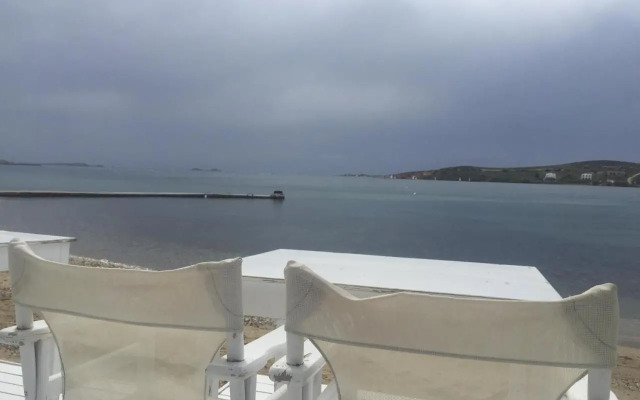 studio apartment Violetta at Livadia beach