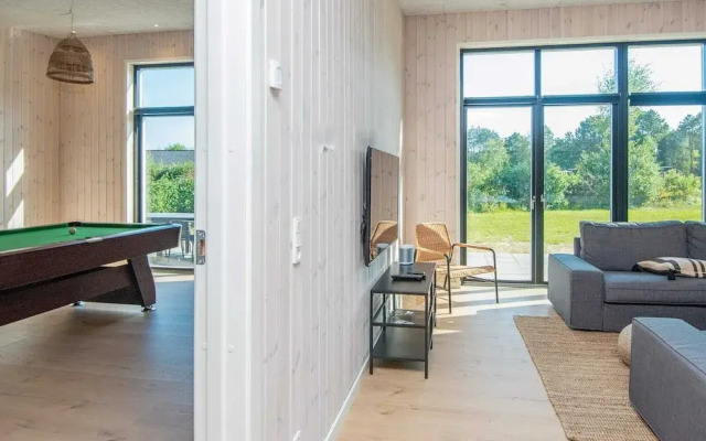 16 Person Holiday Home in Glesborg
