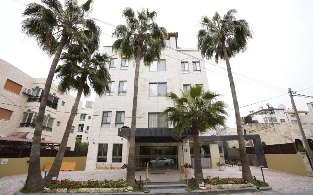 Naylover Hotel Suites