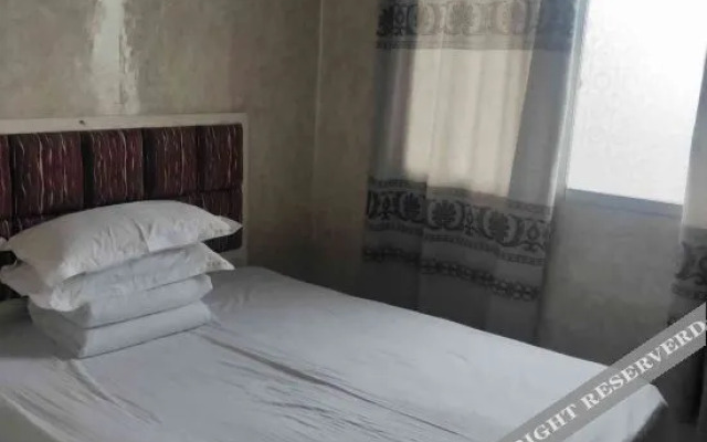 Liuzhou Yaping Hotel (Liunan Wanda Store)