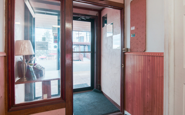 OYO Hotel Dalton PA I-81